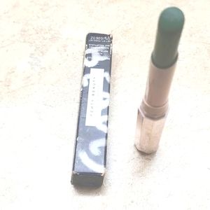Fenty Beauty green lipstick